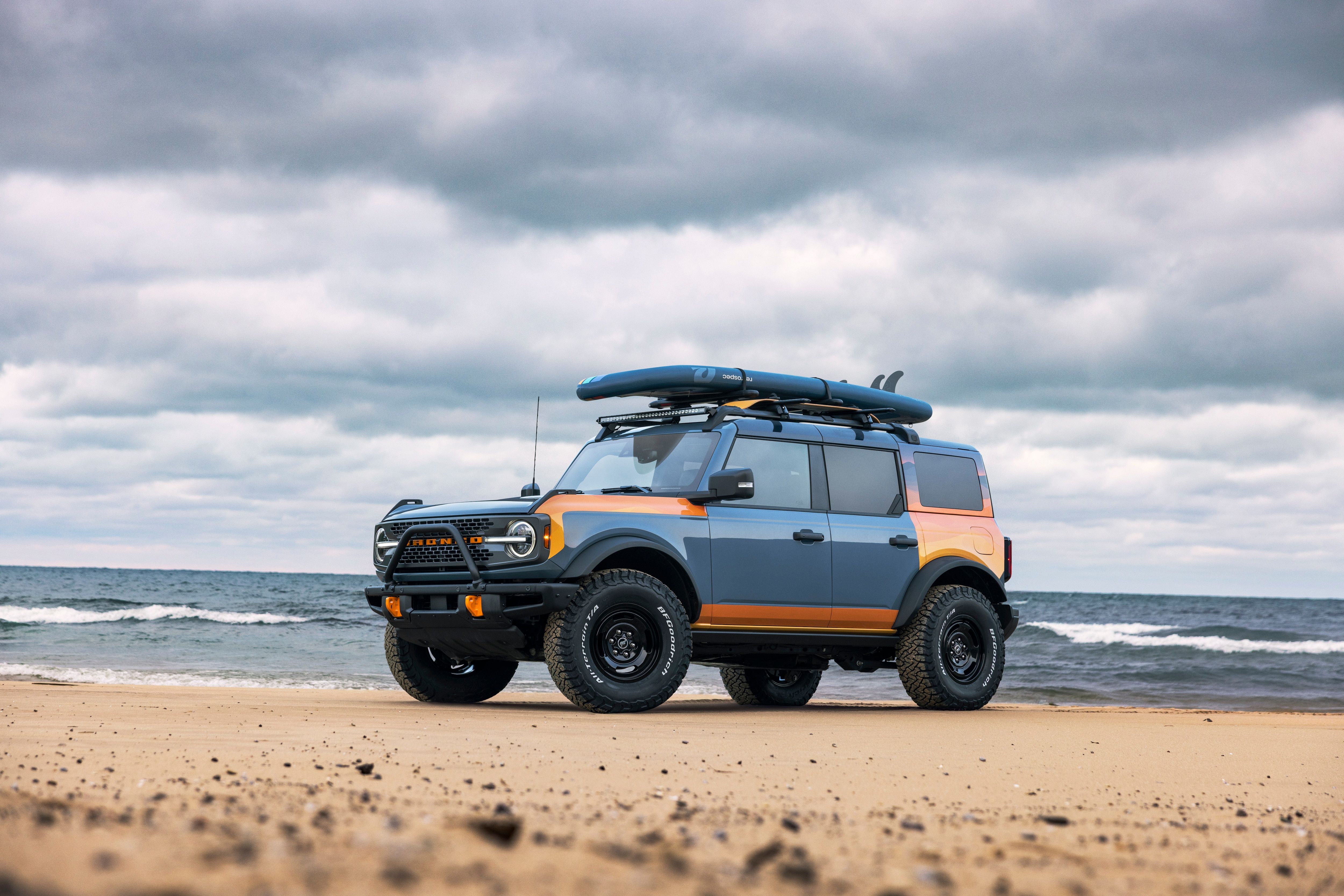 Bronco Silver Lake Dunes project vehicle.